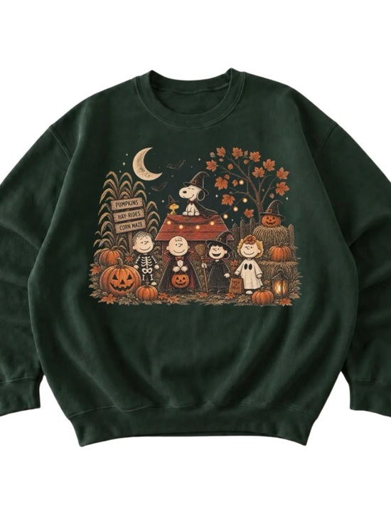 Gildan Tops - Forest Green Halloween Peanuts Graphic Crewneck Sweatshirt